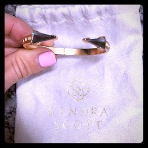 Kendra Scott roe gold bracelet